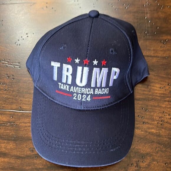 TRUMP TAKE AMERICA BACK! 2024 New - Picture 2 of 7